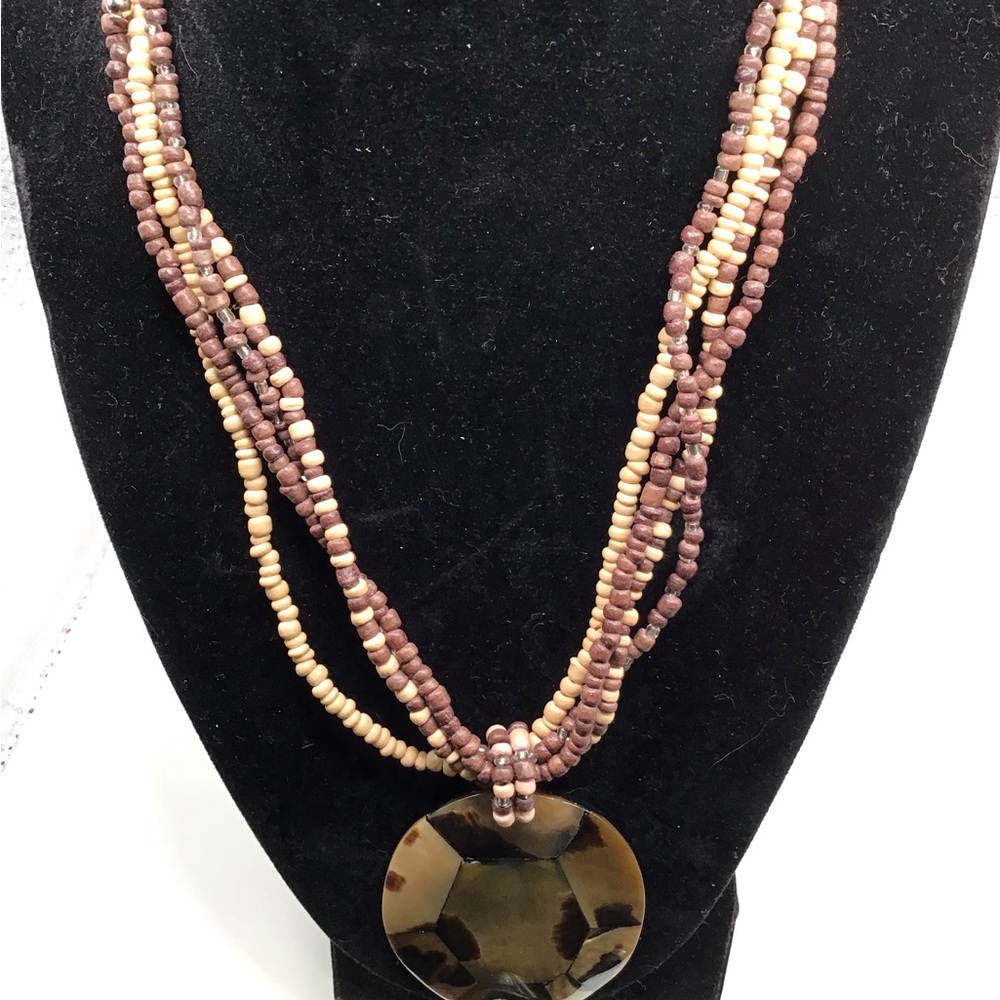 Beautiful and funky Necklaces with pendent